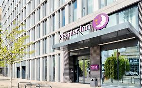 Premier Alexanderplatz 3*