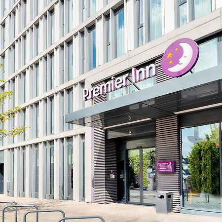 Premier Inn Berlin Alexanderplatz Buitenkant foto